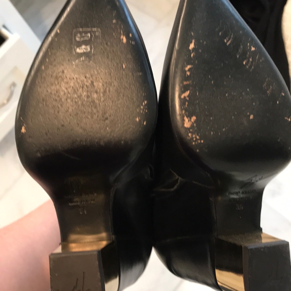 Giuseppe Zanotti Black Ankle Boots with Gold Heel - Picture 5 of 7